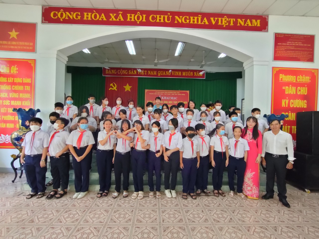 Chụp lưu niệm